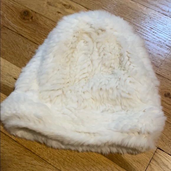 White Rabbit Fur Hat. - Picture 2 of 6